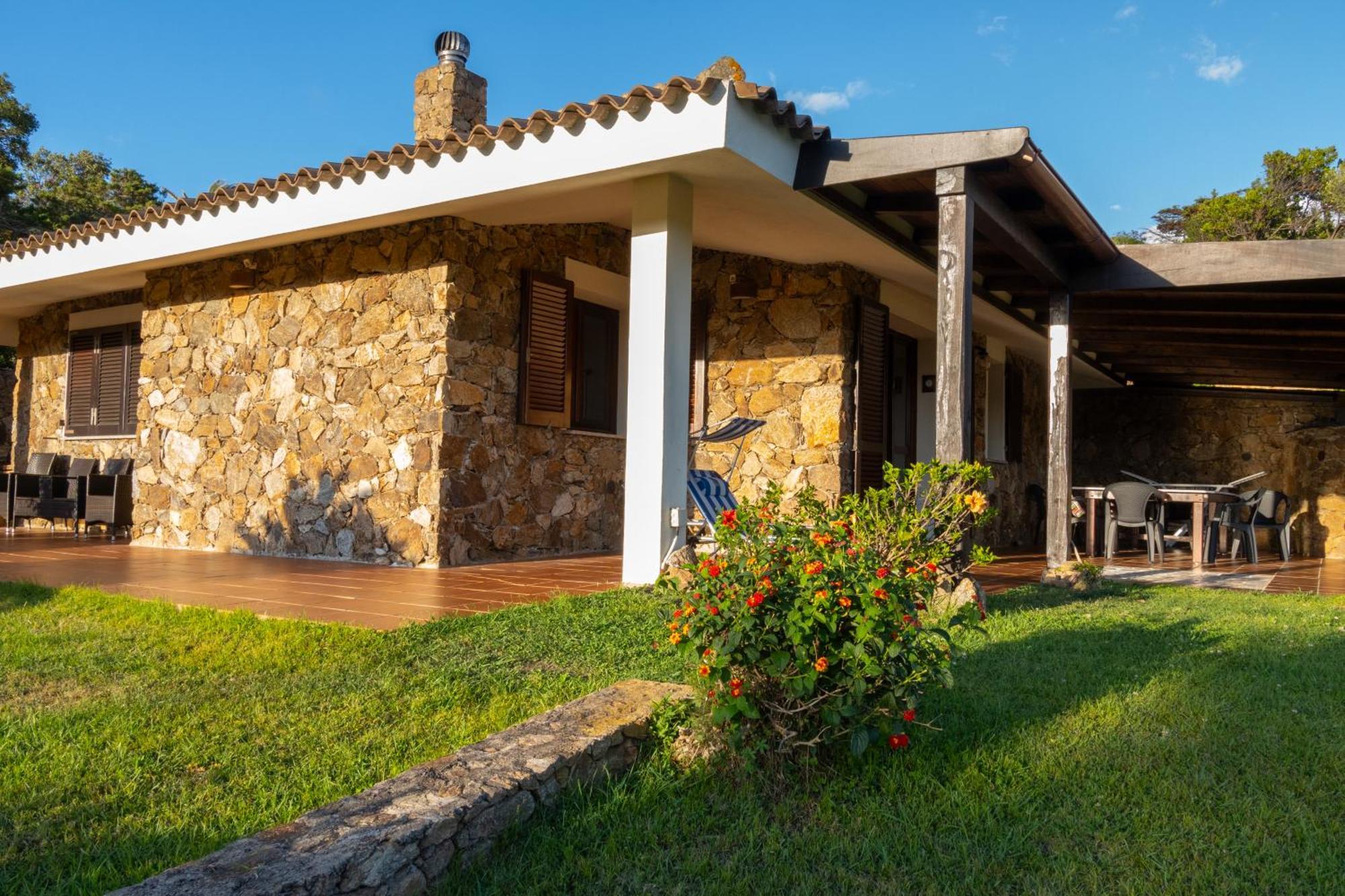 Capodorso, Porto Pollo Villa *